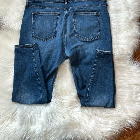 LOFT Distressed Modern Skinny Jean - Picture 5 of 5